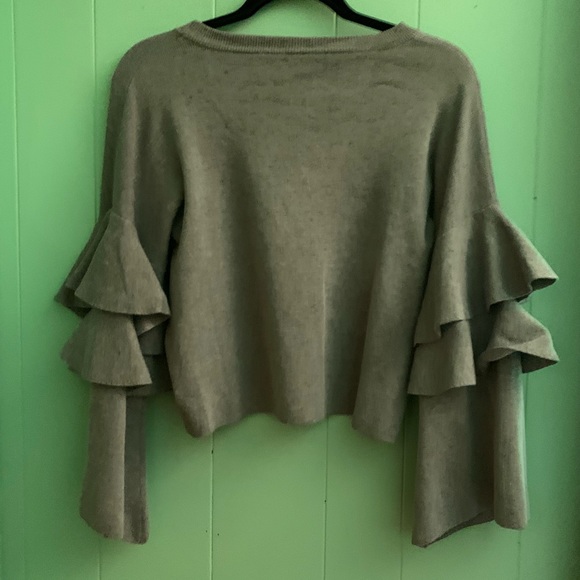 Grey cropped sweater - Picture 2 of 3